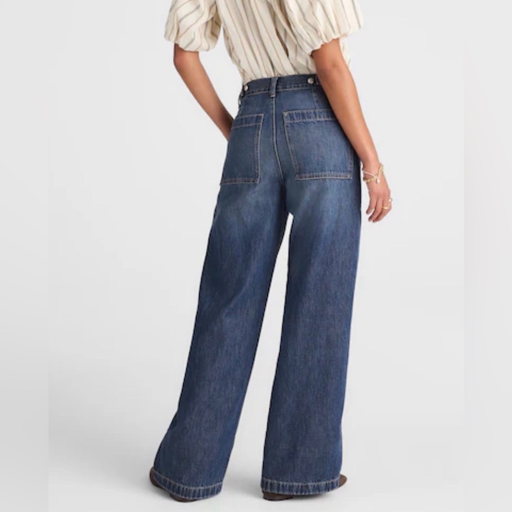 Madewell The Low-Slung Baggy Jean in Airy Denim